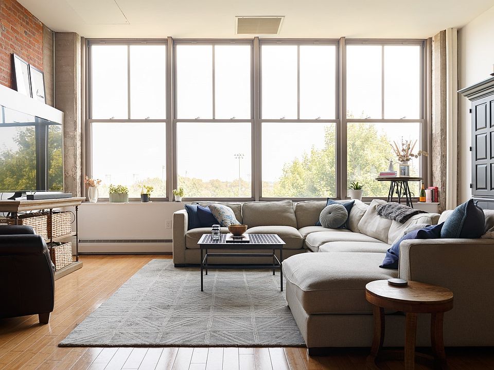 1st image of 156 Porter St APT 331