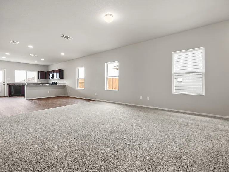 171 Haywood Mnr — Photo 4