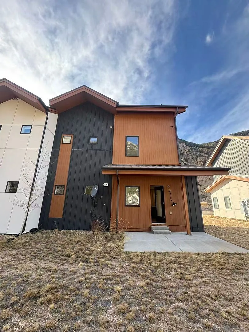 Newly Single House in Georgetown — Photo 1