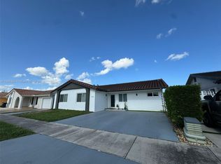 1051 NW 128th Ave, Miami, FL 33182