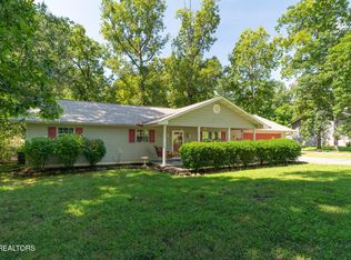 945 Circle Dr, Seymour, TN 37865