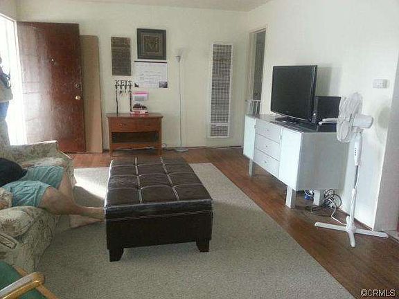 5th image of 31882 Avenue E