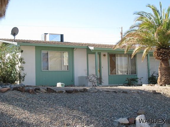 3rd image of 2290 College Dr
