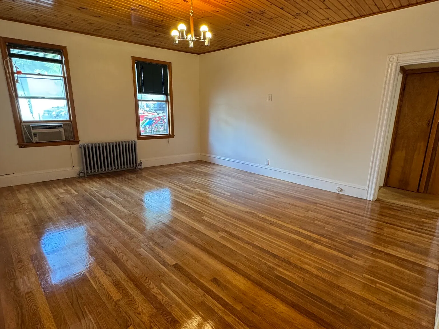 3 bed, $3,300 — Photo 4