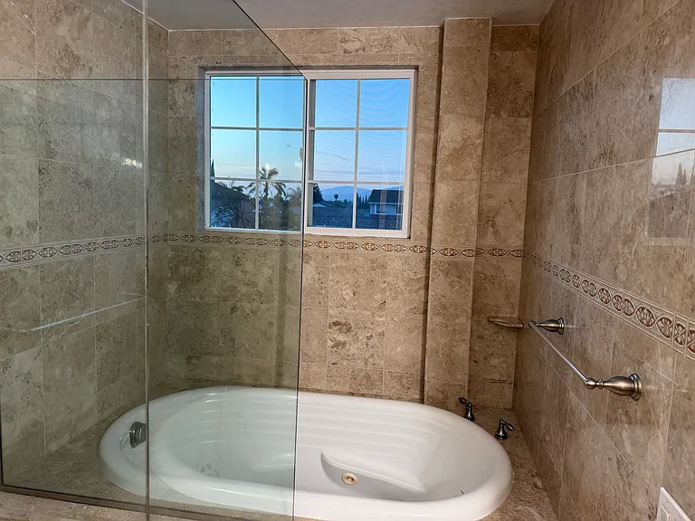 3277 Fallen Oak Ct — Photo 22