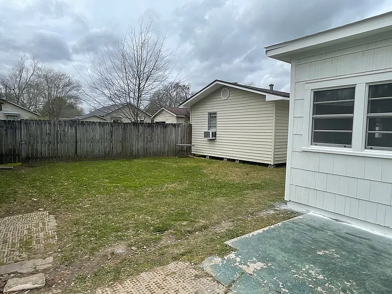 511 Ray Ave #5 — Photo 16