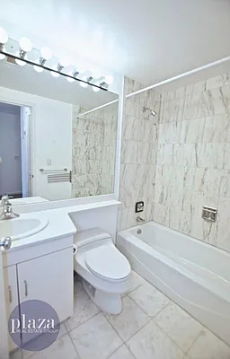 Rented by Plaza Real Estate Group | media 23