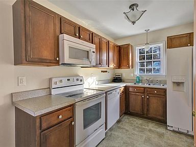 6201 Cameron Bay Ter, Midlothian, VA 23112 | Zillow