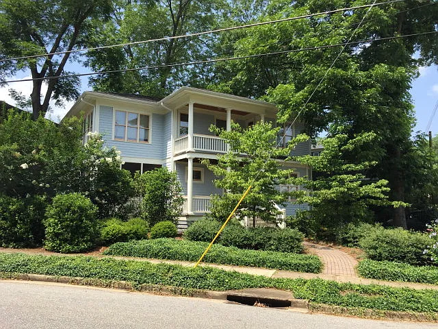 163 Park Ave photo 1