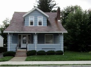 90 New York Ave, Johnson City, NY 13790