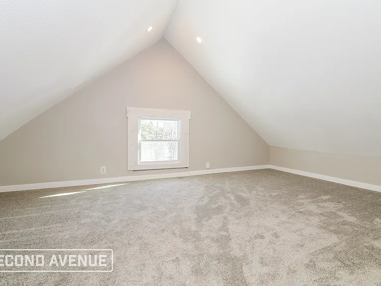3525 Wayne Ave — Photo 14