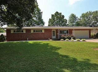 10 Saint Jude Dr, Ste Genevieve, MO 63670