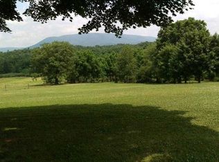 1305 Center Rd, Newville, PA 17241