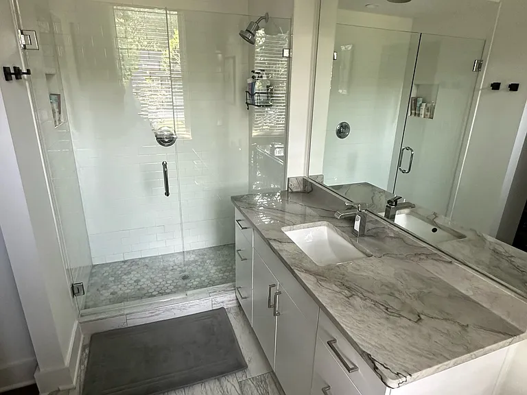 124 Peachtree Memorial Dr NW #4 — Photo 14