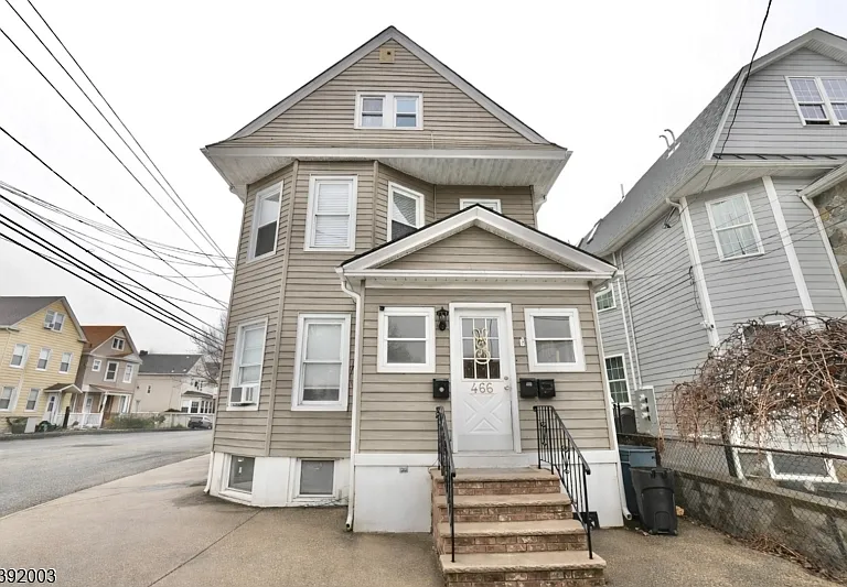 466 Cortlandt St #2 — Photo 1