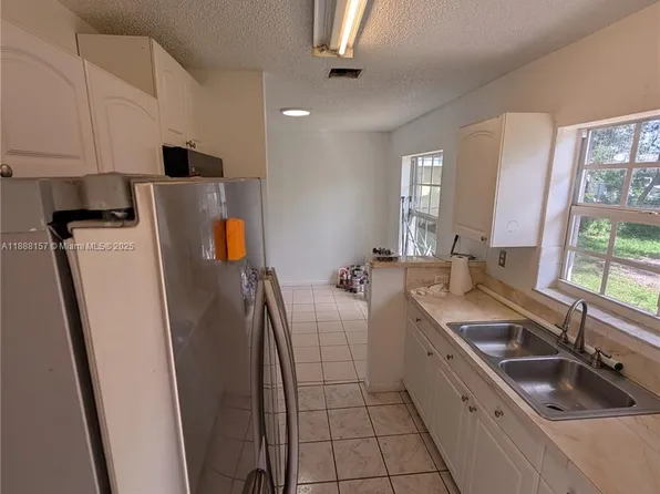 720 NW 15th Ter, Fort Lauderdale, FL 33311