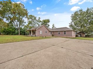 619 Martin St, Chandler, TX 75758