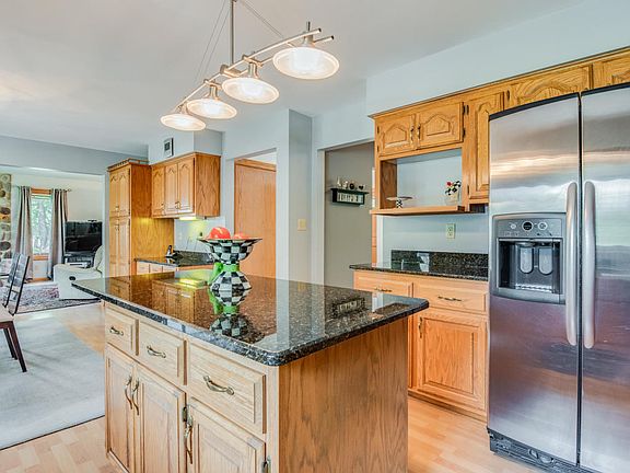 3rd image of 13440 W Armour Ave