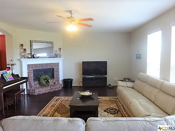 4th image of 805 Snow Bird Dr