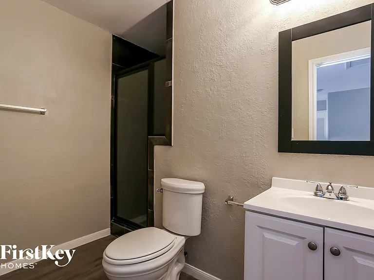 5711 Parryville Dr — Photo 14