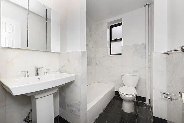 Rented by Bold New York | media 14