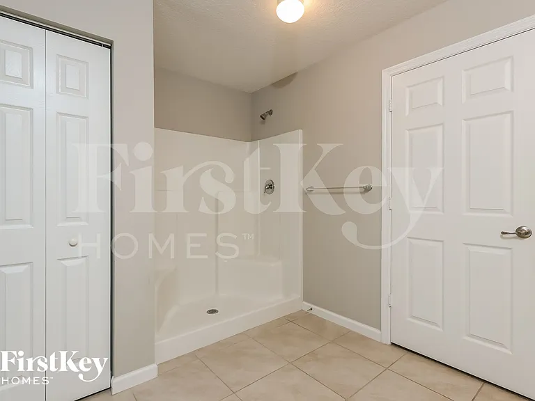 1257 SW Century Ave — Photo 10
