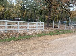 127 Pierce Dr, Mabank, TX 75156