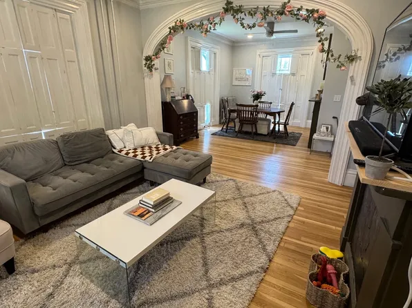 413 Hammond St #1, Bangor, ME 04401