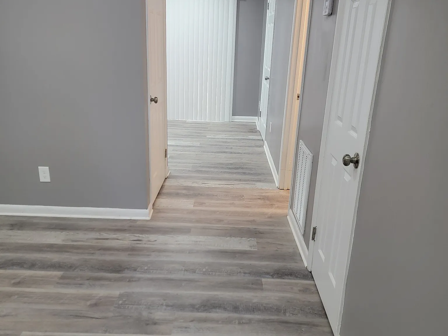3 bed, 1250 sqft, $1,325 — Photo 2