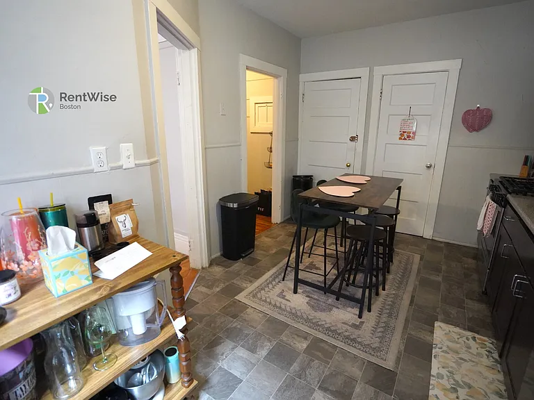 230 South St #2C — Photo 8