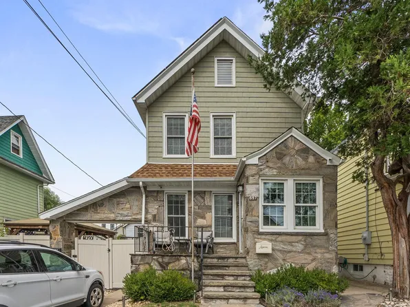 695-697 Devon St, Kearny, NJ 07032