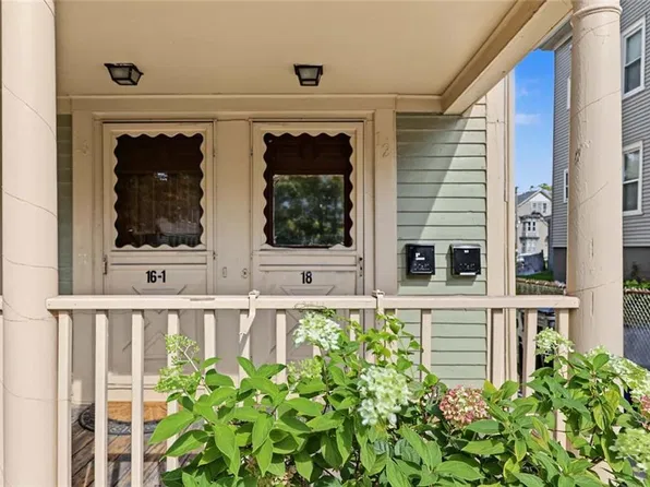 16 Duncan Ave #2, Providence, RI 02906