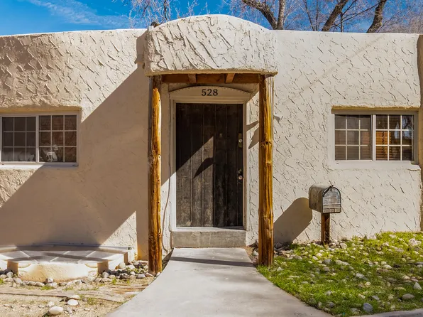 528 Sycamore St SE, Albuquerque, NM 87106