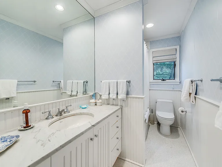 28 Gould St — Photo 14