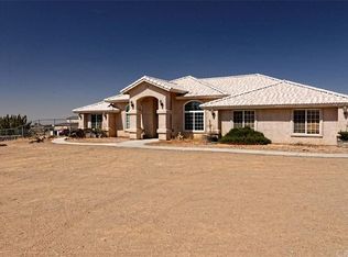 10158 Joshua St, Oak Hills, CA 92344