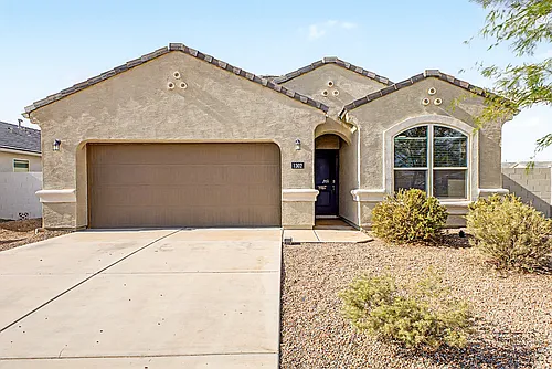 1302 W Raymond Ave Photo 1