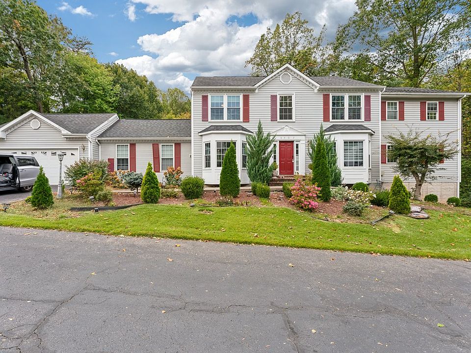 1st image of 8403 Silverdale Ct