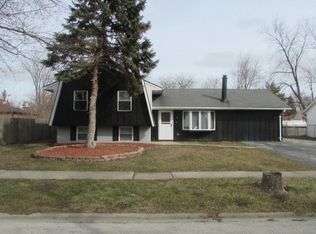 5346 Drake Ln, Matteson, IL 60443