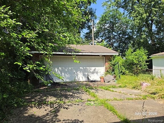 5th image of 9583 Braile St