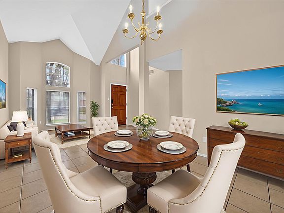 3rd image of 2530 Chestnut Mills Rd