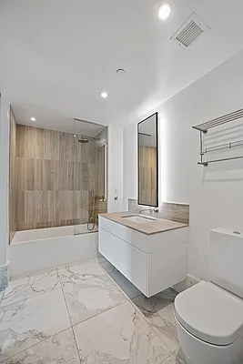 Rented by R New York | media 5