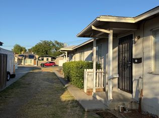 17 Grand Ave APT B, Lemoore, CA 93245