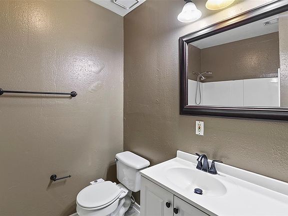 5th image of 5803 Tremont St APT E