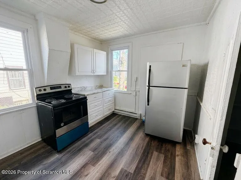 602 Prospect Ave #RIGHT — Photo 3