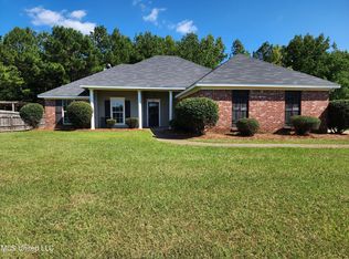 603 Southern Oaks Dr, Florence, MS 39073