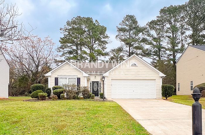 1st image of 2620 Essex Ct