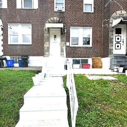 2nd image of 5403 Valley St