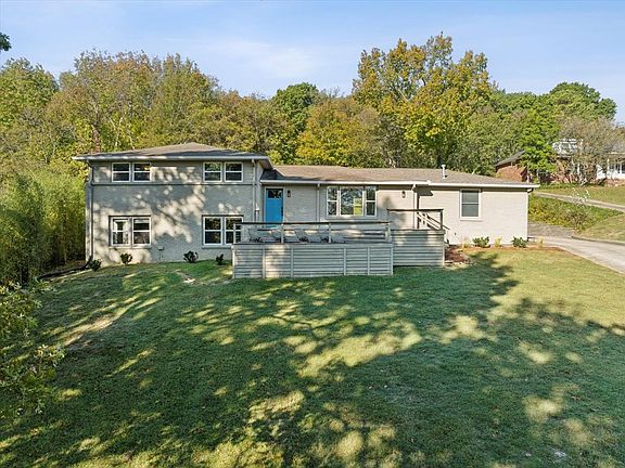 2nd image of 6829 Pennywell Dr