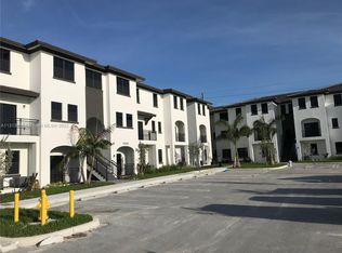 15650 SW 136th St #103, Miami, FL 33196