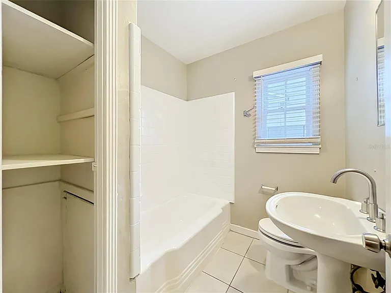 21 N Mills Ave — Photo 26